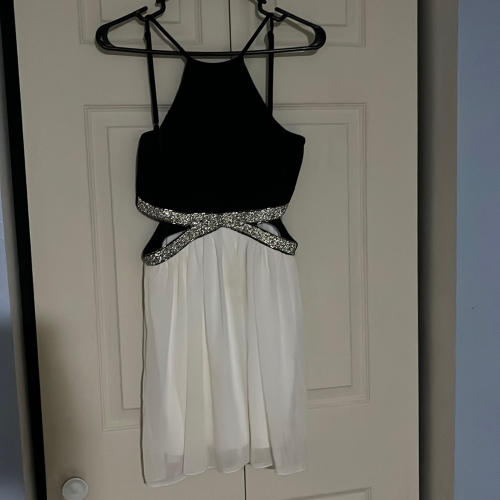 Black and white homecoming dress (worn once)